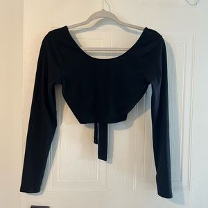 Guess long sleeve crop top